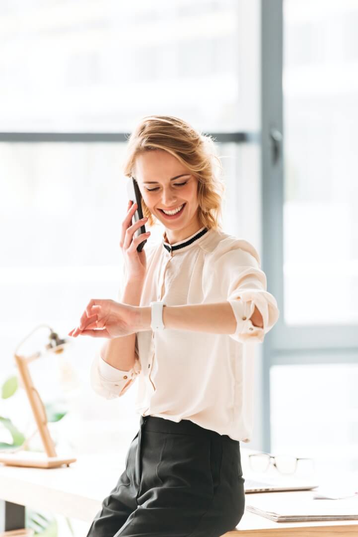 portrait-of-a-smiling-young-businesswoman.jpg
